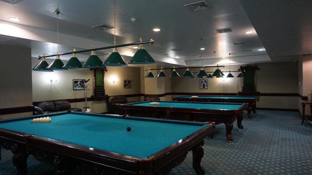 Grand Hotel Victory Aktau  Exterior photo A pool hall